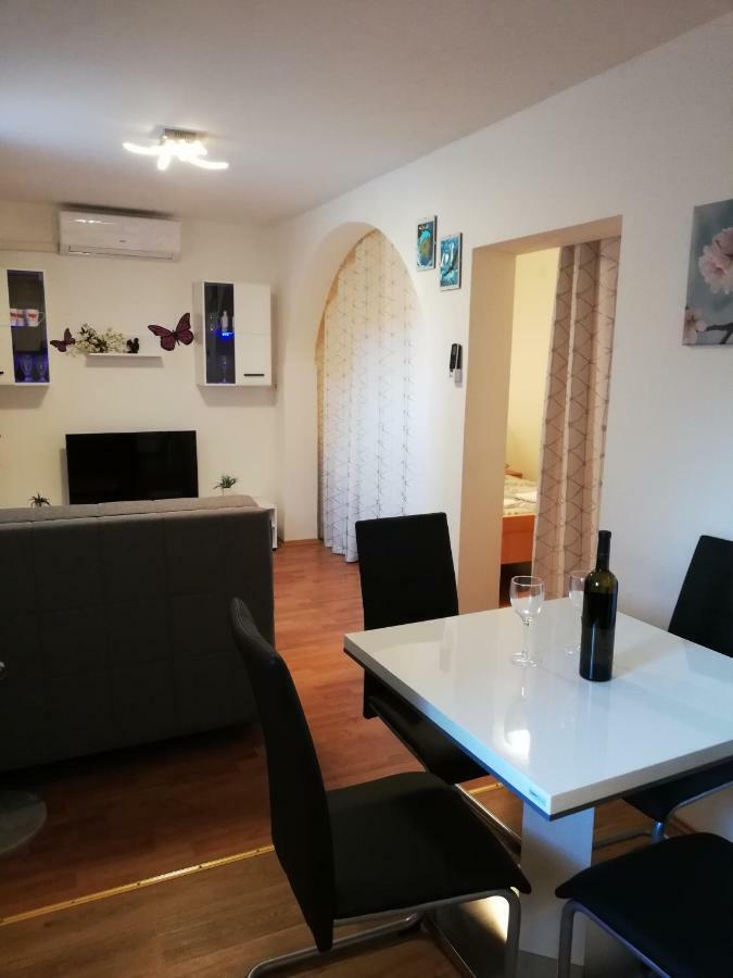 Apartment Zdravko Štinjan Εξωτερικό φωτογραφία